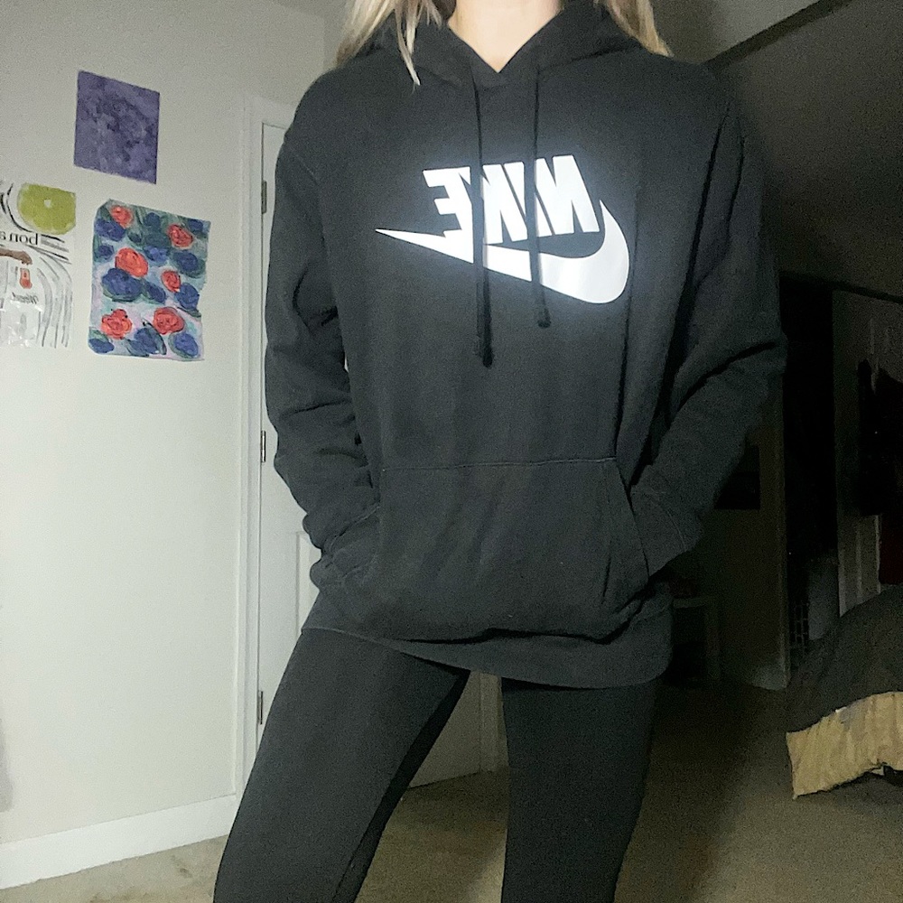 Black nike hoodie